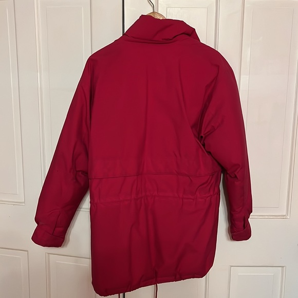 Eddie Bauer woman’s Gortex winter coat.  size M. - Picture 2 of 4